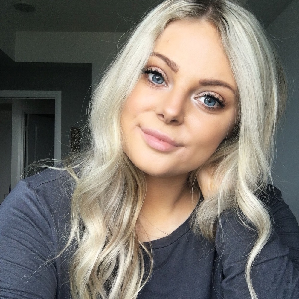 Meet your Posher, Kayla